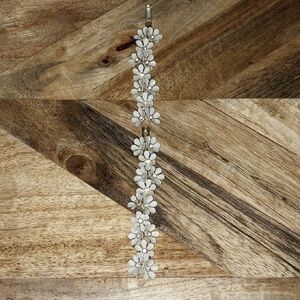 Vintage Floral White Rhinstone Bracelet